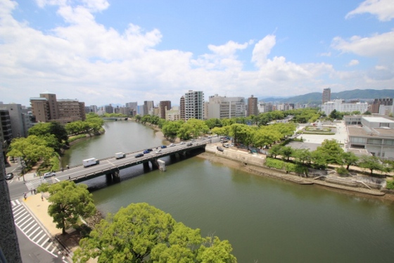 モア・マリオ平和公園