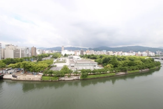 モア・マリオ平和公園