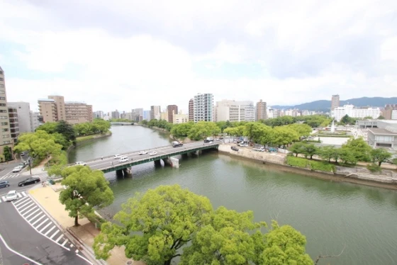 モア・マリオ平和公園