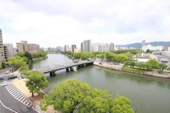 モア・マリオ平和公園