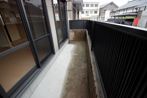 グリーンビュー相田 A棟