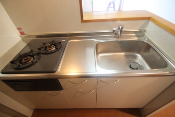 グラビスコート国泰寺