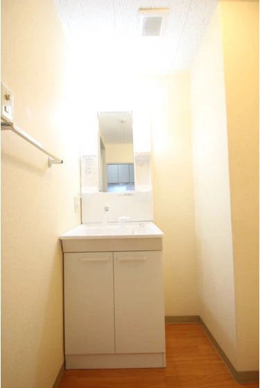 ディアコート大芝