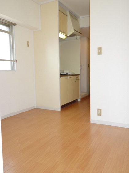 クリエイトビル