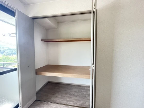 ハイライズ弘億