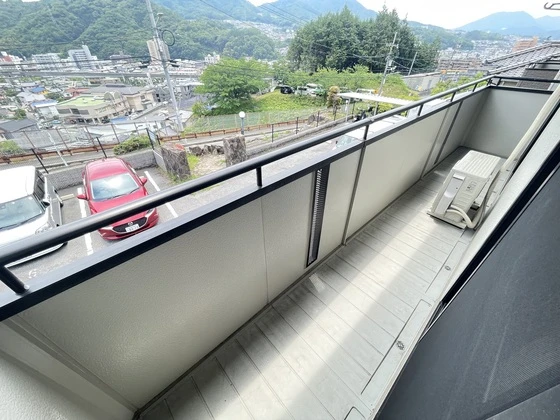 ハイライズ弘億