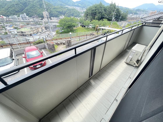 ハイライズ弘億