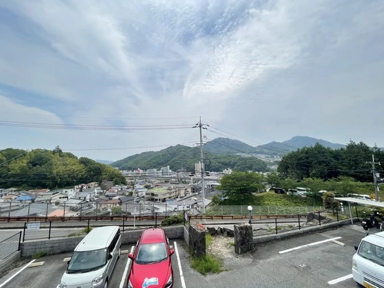 ハイライズ弘億