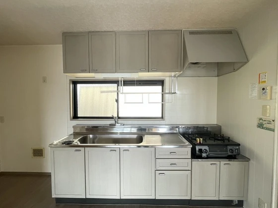 ハイライズ弘億