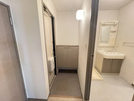 ハイライズ弘億