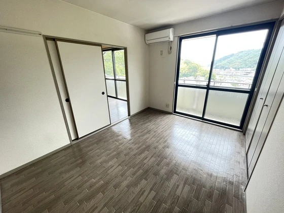 ハイライズ弘億