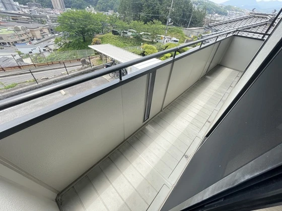 ハイライズ弘億