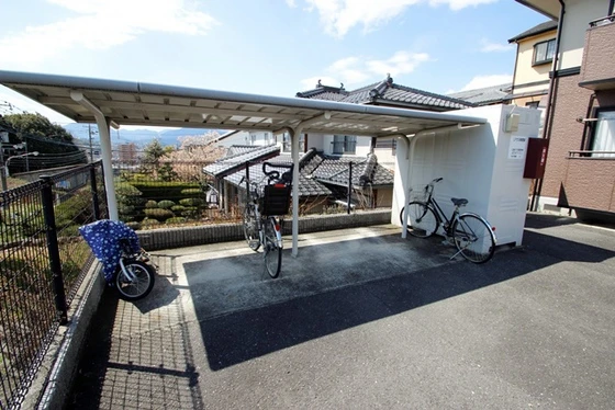 ハイライズ弘億