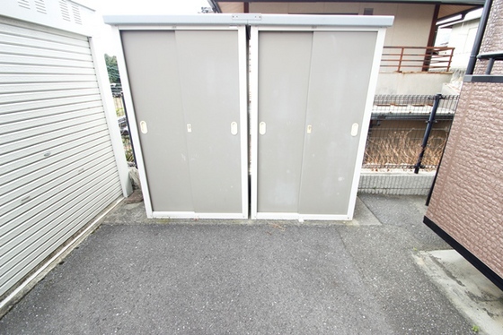 ハイライズ弘億