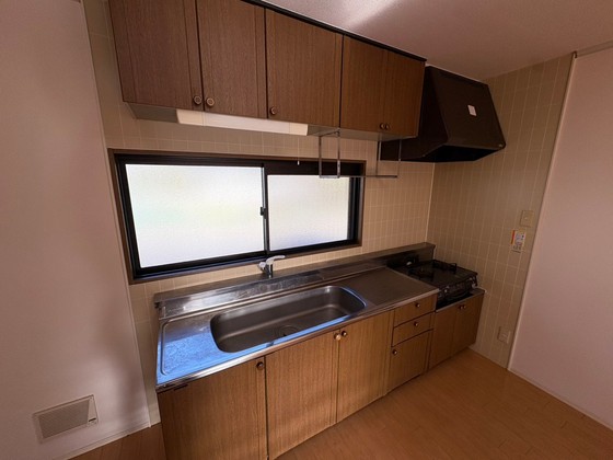 メゾン萩原 A棟