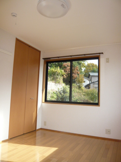 レトアエソール B