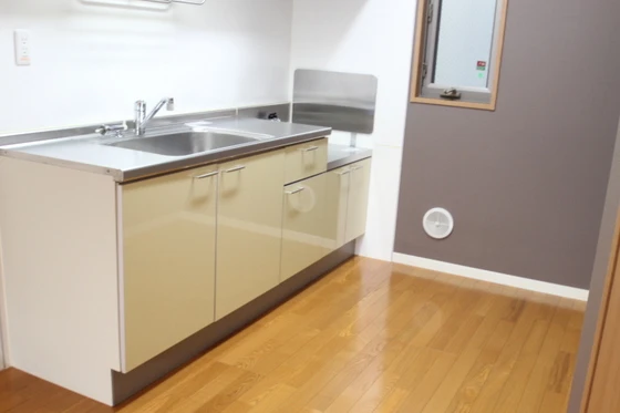 メープルコートNAKAO A棟