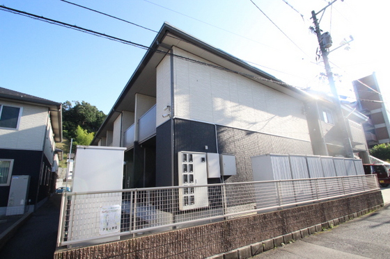 メープルコートNAKAO A棟