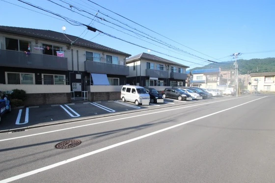 メープルコートNAKAO A棟