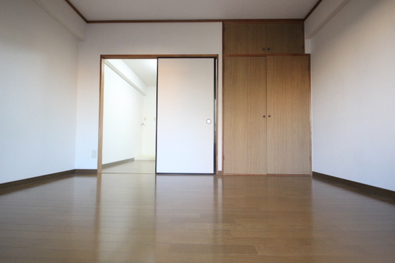 メゾンドール白島