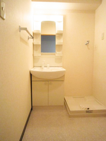 マルベニ堺町ビル