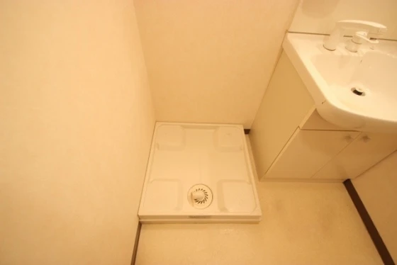 マルベニ堺町ビル