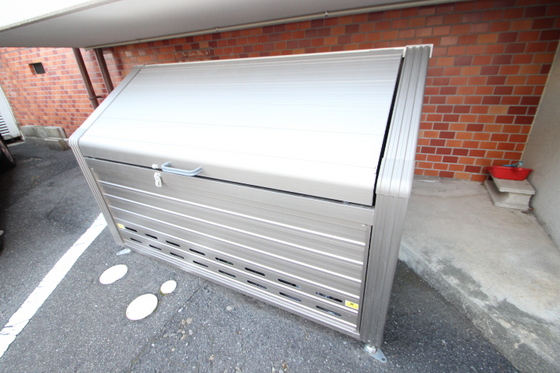 西本マンション2