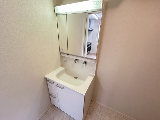 メゾン大町ヒルズC棟