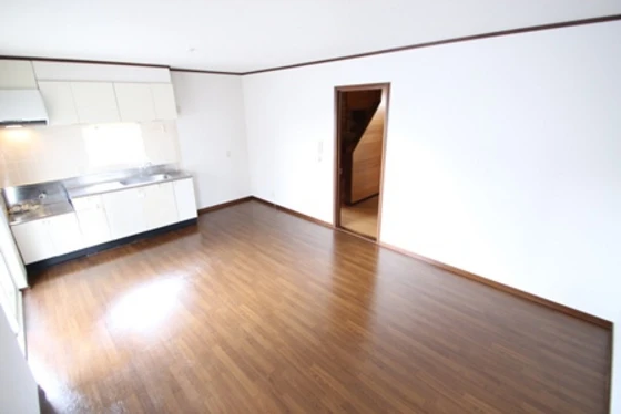 中通メゾネット