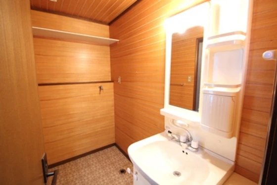 中通メゾネット