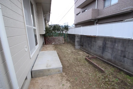 中通メゾネット