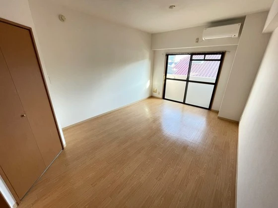 エクセラン・ステゥディオ