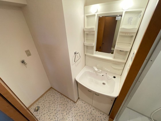 エクセラン・ステゥディオ