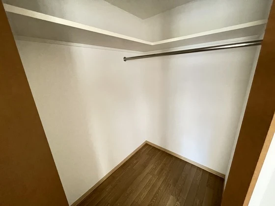 エクセラン・ステゥディオ