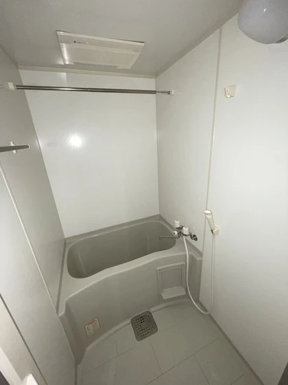 エクセラン・ステゥディオ