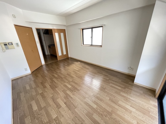 エクセラン・ステゥディオ