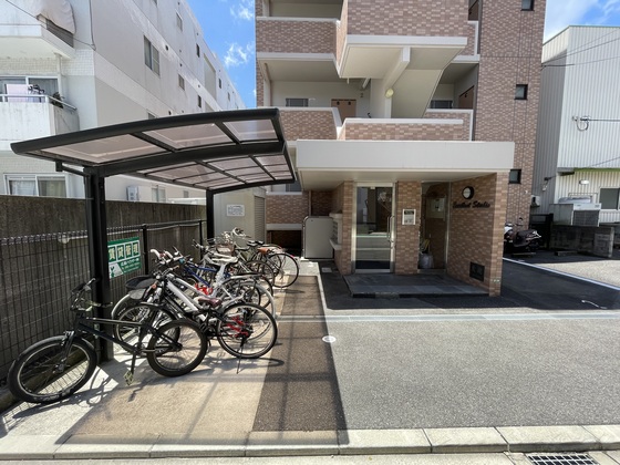 エクセラン・ステゥディオ