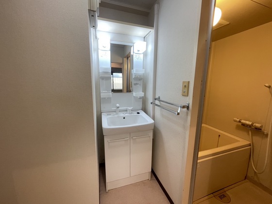 ショウリュウビル