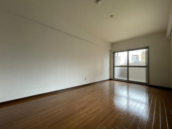 リヴレタカスギ