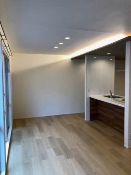 クレストハイム宮﨑