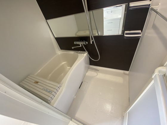 クレストハイム宮﨑