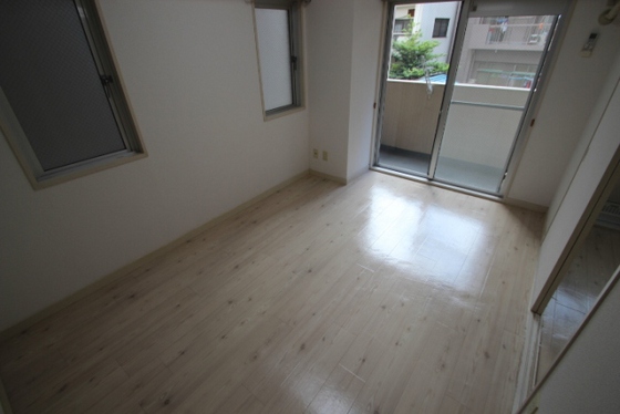 カルチェ大手町