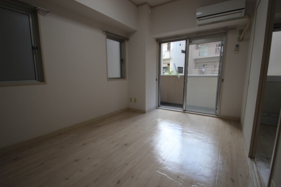 カルチェ大手町