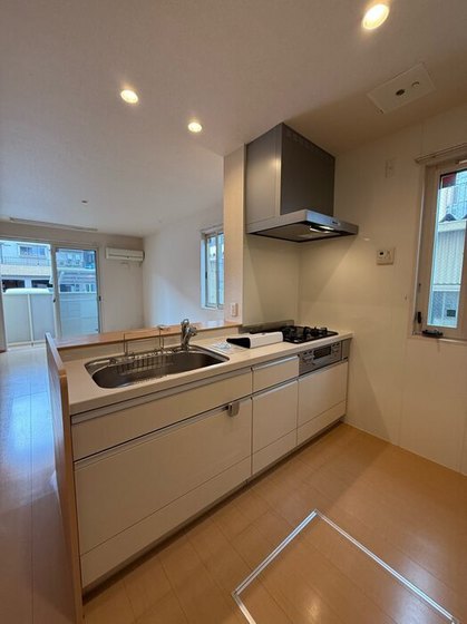 コーポにほじま