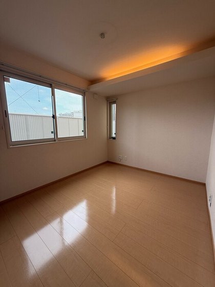 コーポにほじま