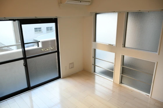 ノーブル平和大通り