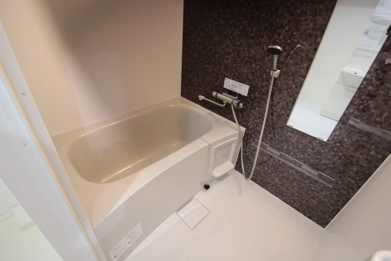 ノーブル平和大通り