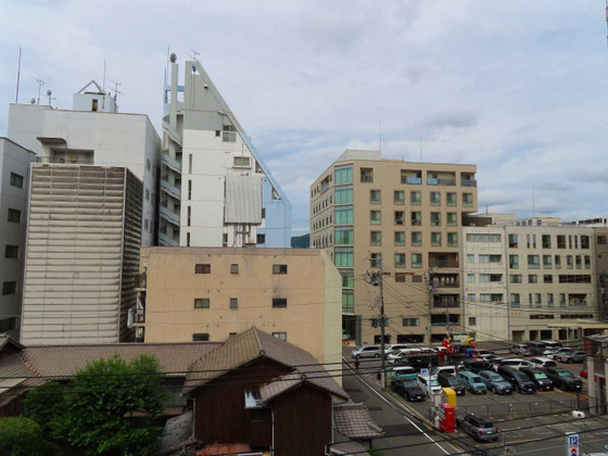 ノーブル平和大通り