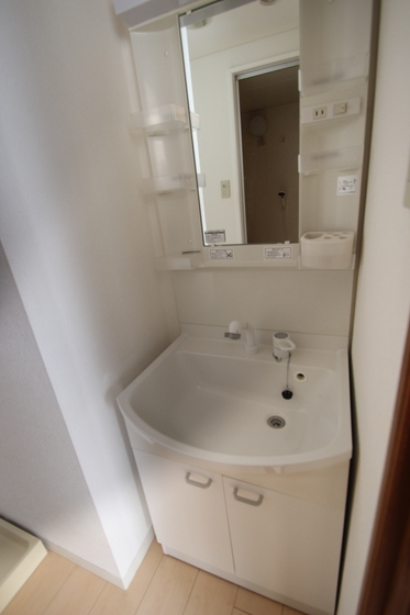 ノーブル平和大通り