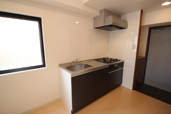 ノーブル平和大通り